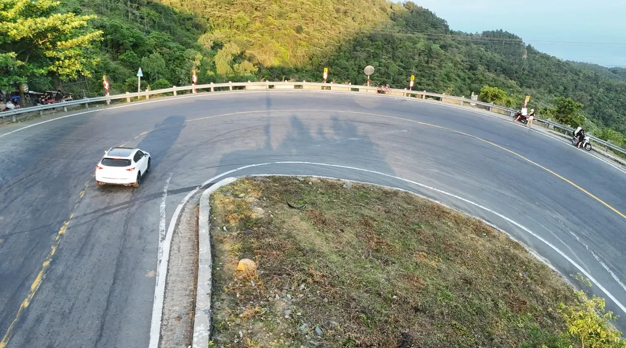 公路与汽车拍摄