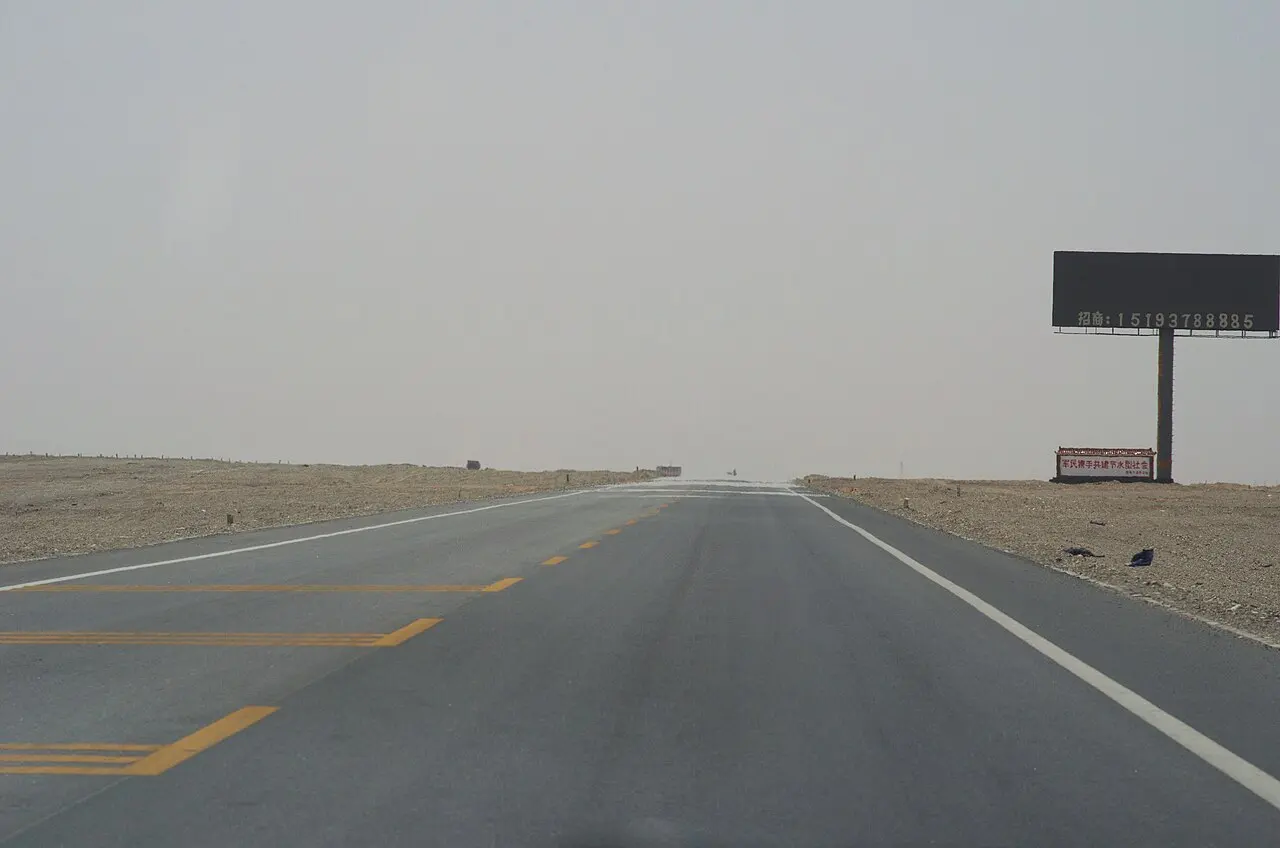 中国公路与汽车拍摄