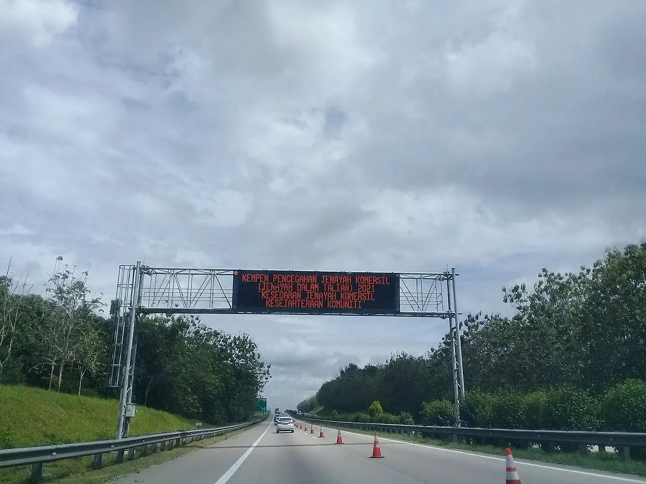 马来西亚公路与汽车拍摄